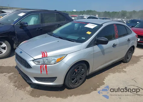 2016 Ford Focus S из США, поврежденный, VIN 1FADP3E20GL403256